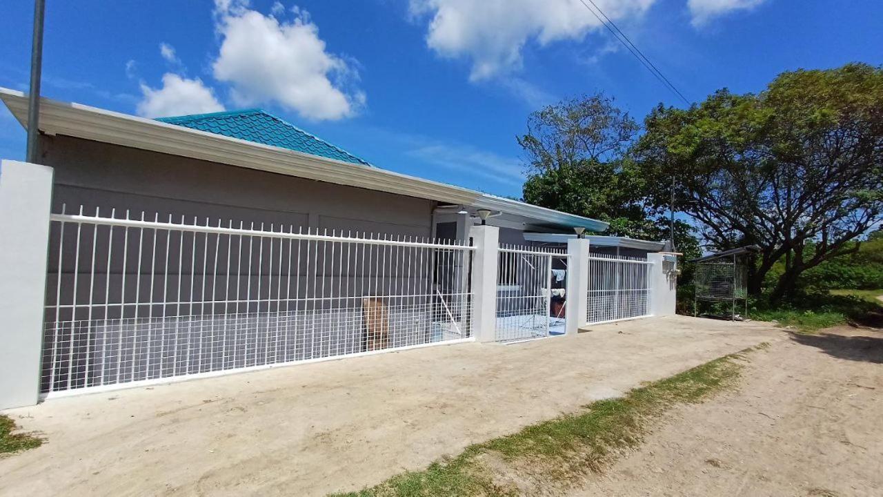 Jens Samal Vacation Rental - Centrally Located - Fully Furnished 2Br Wifi Babak Extérieur photo